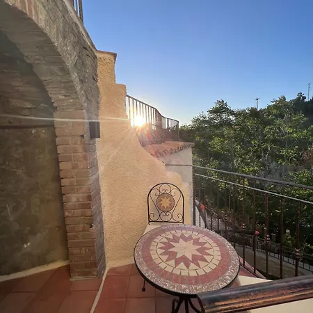Bed & Breakfast San Nicodemo Ciro